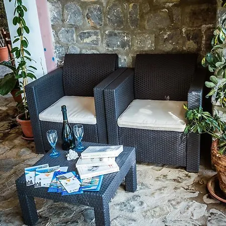 Fontanelle 3*